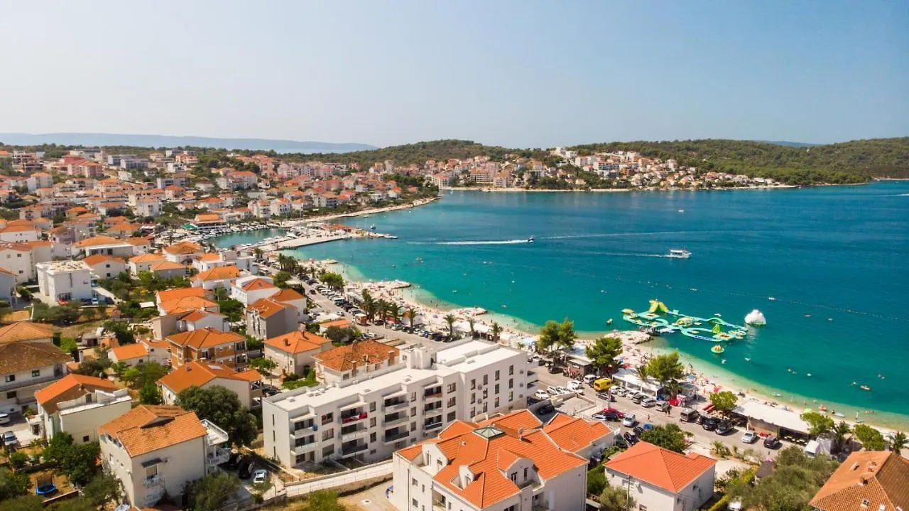 Apartments Adriatic Shell 2 Trogir 0*,