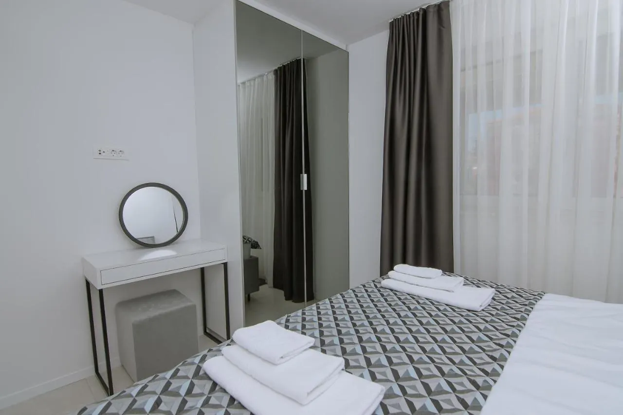 Apartments Adriatic Shell 2 Trogir